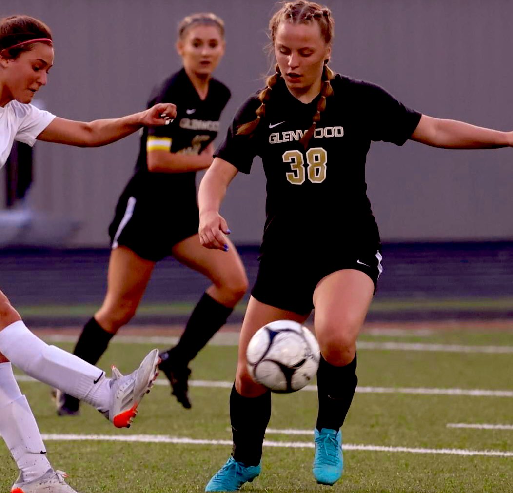 GwoodGrlsSoccer's tweet photo. 🤩🤩 GAME CAPTAIN! 🤩🤩
The team voted AVA SCOTT as this week’s Game Captain for her grit & skill on the field in the past two games… and her humor everyday keeps us having fun! Thanks AVA for your leadership and contribution to the TEAM! #GameCaptain https://t.co/7p6XEs1jyk