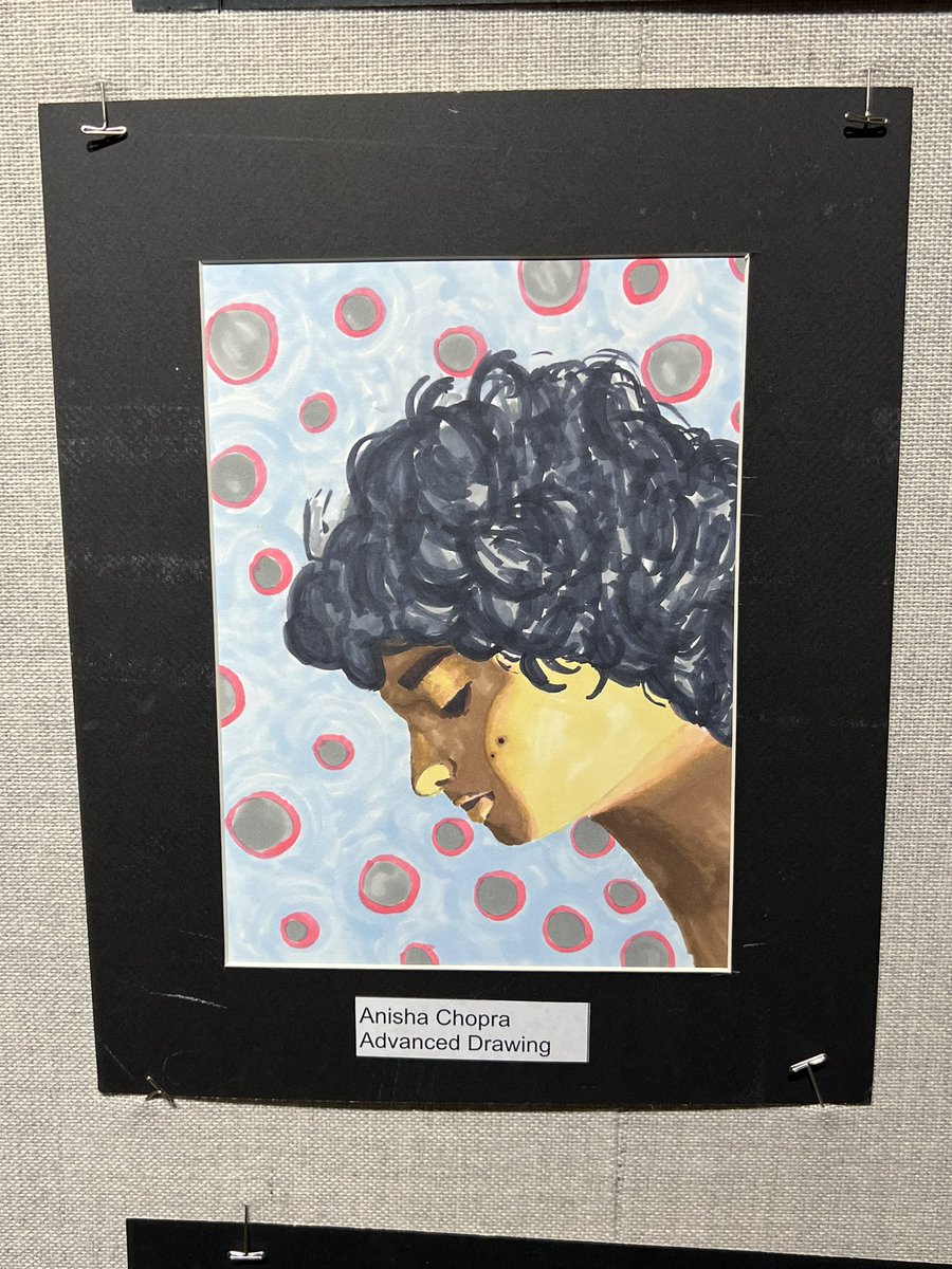 CharuChopra12's tweet image. SHS Art Show!🖼️ Anisha’s beautiful paintings! So proud of her and all the students! So much talent!! #BlueStreakPride 💙@gobluestreaks