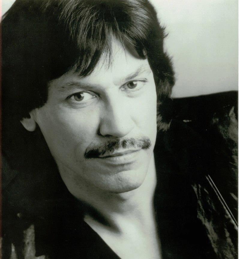Happy birthday to Steppenwolf Frontman John Kay who turns 79 today.  The text pic below is a couple years old now. 