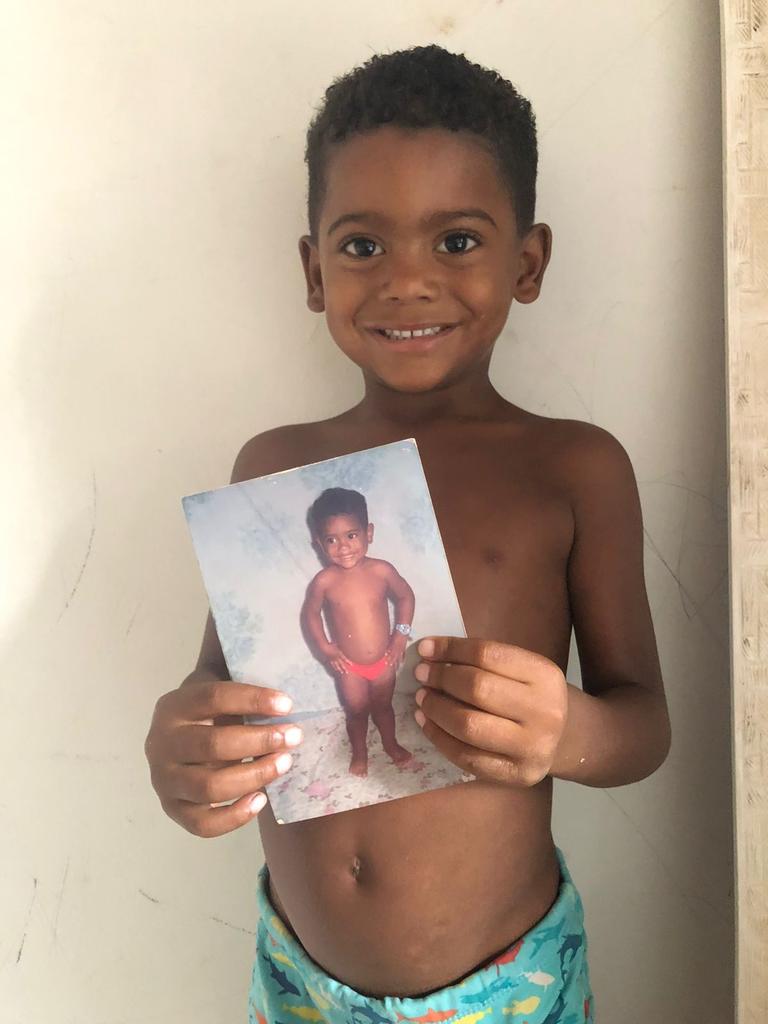 PalomaM84410243's tweet photo. DNA pra quê? 
Tal pai, Tal Filho
#Fialho https://t.co/WyPrxFmDOf
