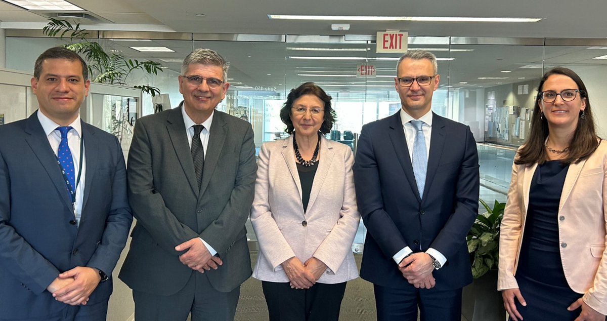 herodotou_c's tweet photo. We had our regular meeting with @Dr_AnnaLusardi and team @ Global Financial Literacy Excellence Center, while in DC for IMF meetings. Thank you for the action initiatives discussed. Central Bank of Cyprus will continue to lead and sponsor the financial literacy project in Cyprus. https://t.co/PEyXCW346Q