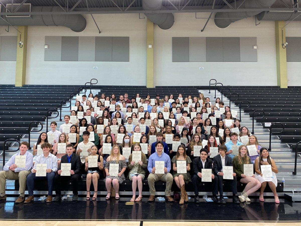 Amy Armatta tweet media