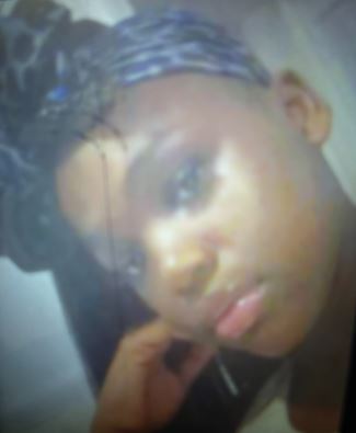 TPSOperations's tweet photo. MISSING:
Kallana, 15
- last seen on April 12, at 1:37 p.m., in the Kingston Rd &amp; McCowan Rd area
- described as 5'2", slim build, burgundy coloured hair in a ponytail
- last seen wearing a black outfit, black jacket, blue handbag, blue slippers
#GO805457
^al https://t.co/Ke4rWtDGG9