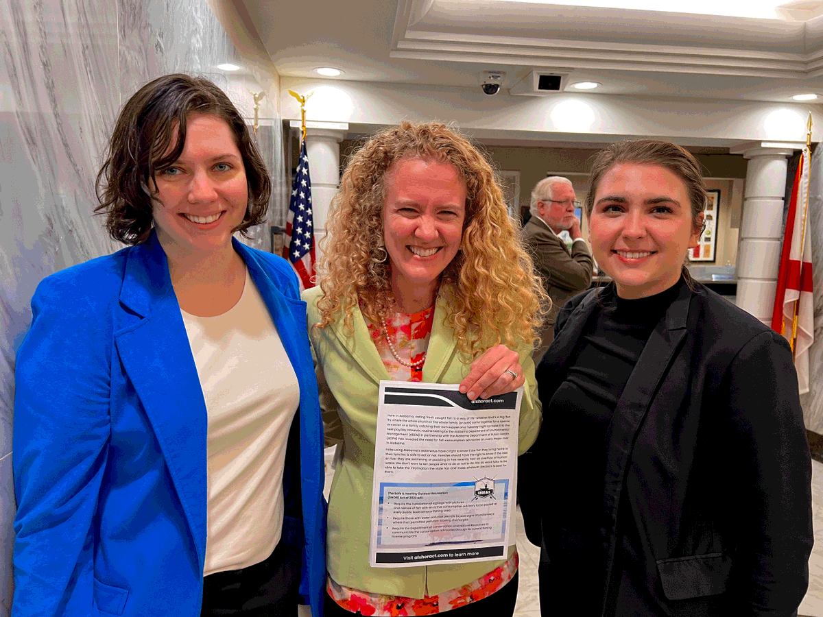 We had a busy day filled w/ great conversation and celebration of Alabama's rivers at ARA's annual Lobby Day on Rivers of Alabama Day yesterday!

Partners across the state met at the State House to talk to their legislators about #TheSHORAct. #alpolitics

alabamarivers.org/recap-from-rad/
