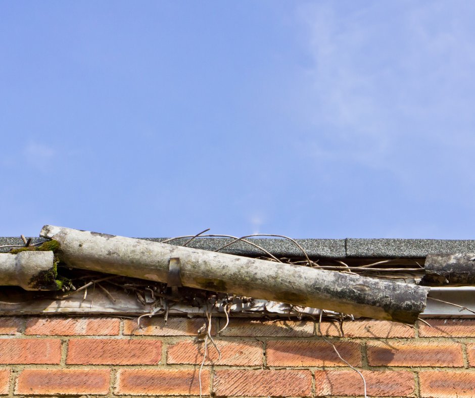Here’s some tips on “When to Replace Your Gutters”. If you are still unsure, give LG Rain Gutter a call for a free consultation (801-872-4590. bit.ly/3JDaBhC #gutters #gutterreplacement #oldgutters