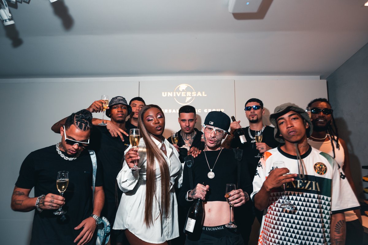UCLÃ 🤝 @universalmusicbrasil! 

A label, que possui mais de 1 milhão de ouvintes mensais no #Spotify, fechou parceria hoje (12) com a gravadora e, com isso, passa a ser o 1º Selo de Rap da companhia brasileira! O anúncio foi feito em primeira mão ao POPline.Biz !