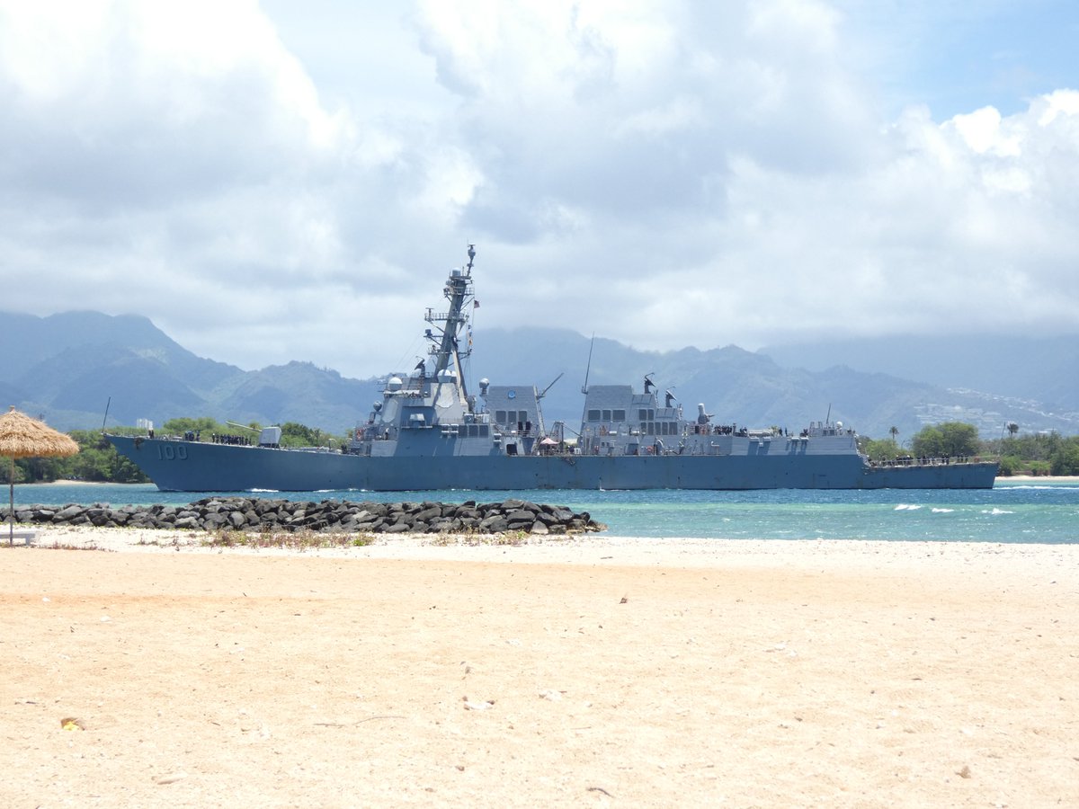 USS Kidd (DDG 100) Arleigh Burke-class Flight IIA guided missile destroyer coming into Pearl Harbor - April 12, 2023 #usskidd #ddg100