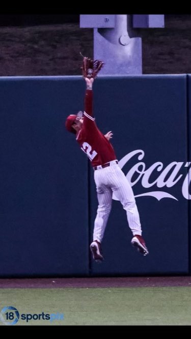 Iluvtriplets's tweet photo. This catch though!!!!🔥🔥🔥 @Bryce_madron https://t.co/05OaQyRlaS