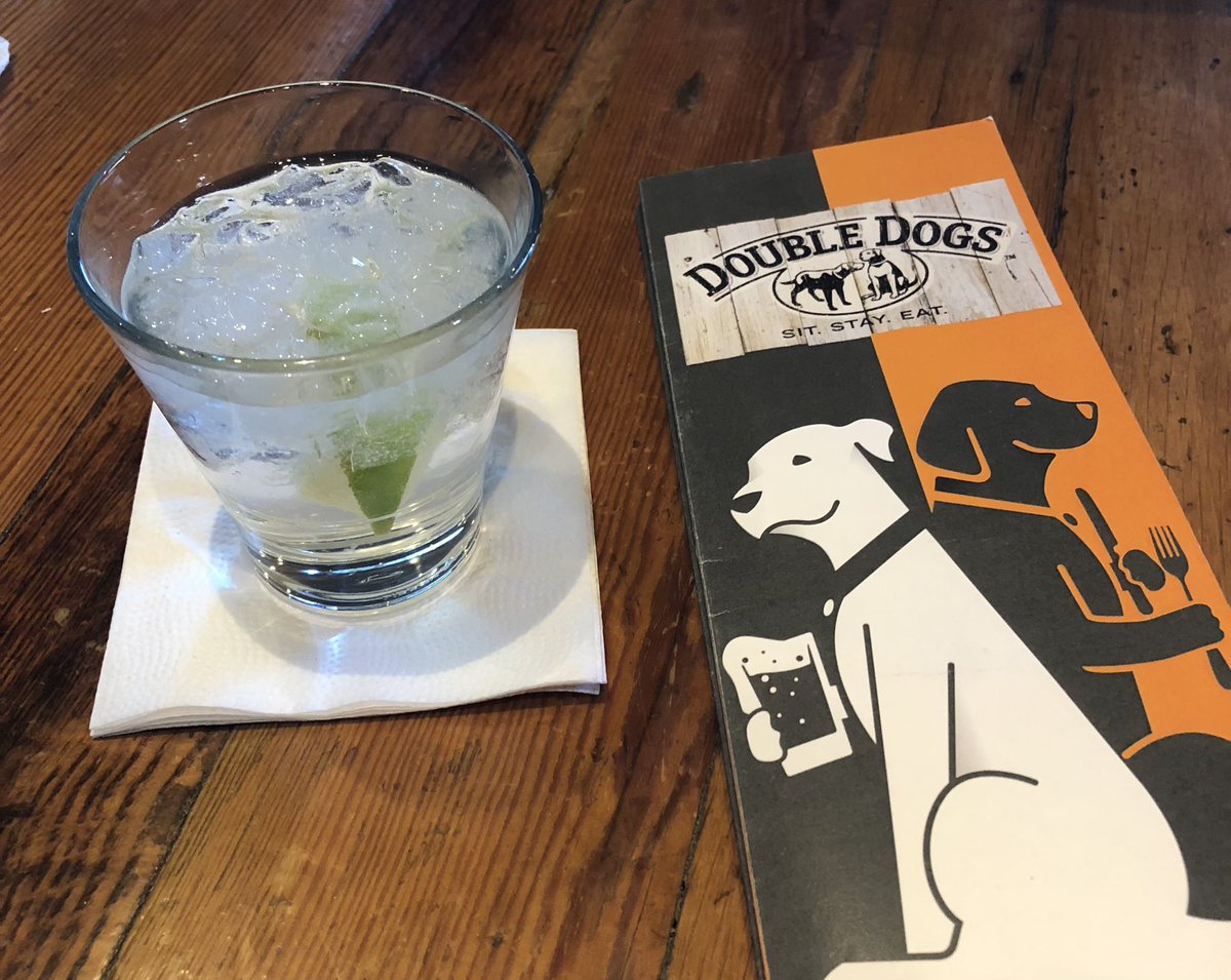 StoneyKeeley's tweet photo. Itโs #GinWednesday at Double Dogs before we see this new Broken Lizard joint. https://t.co/9hv3e66RJ6
