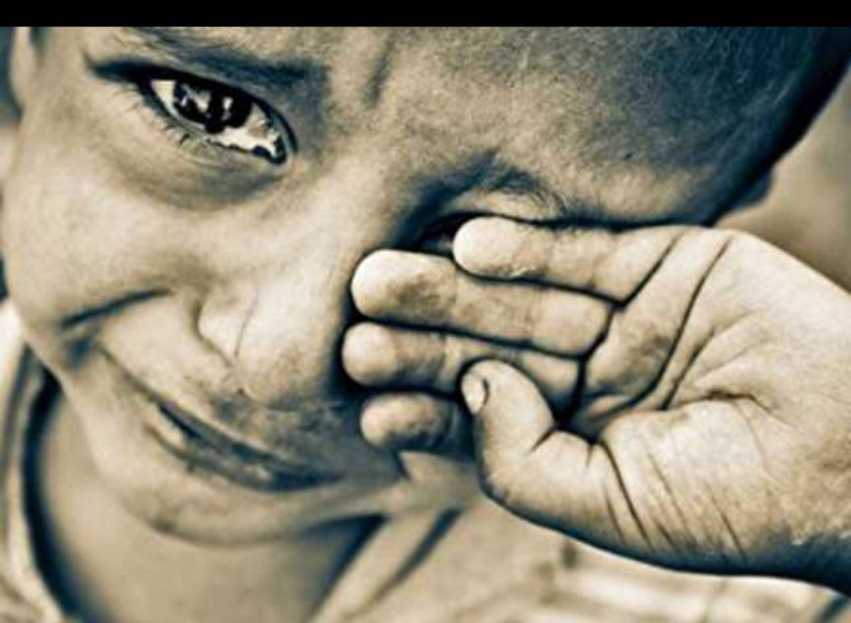 Saniii_nafasii's tweet photo. تا دنیا دنیاست چشم مظلوم عالم ب دنبال علی می‌گردد..... قربون  اشکای معصوم تک تک شما بی گناهان 😔🙏 
رسول اکرم(ص) :اگر کسی صدای مظلومی  را بشنود و به فریاد او نرسد  از ما ��یست.... قدس  نماد تقدس و مظلومیت و مقاومت  است 👍👍

#رژیم_کودک_کش 
#نما_جدید
#freepalestine https://t.co/ongQDnTJ2u