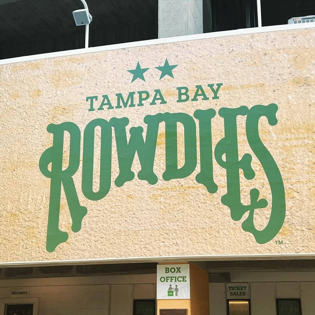 Hanging out with the @tampabayrowdies for the afternoon ⚽️ instagr.am/p/Cq89Kr3OkPJ/