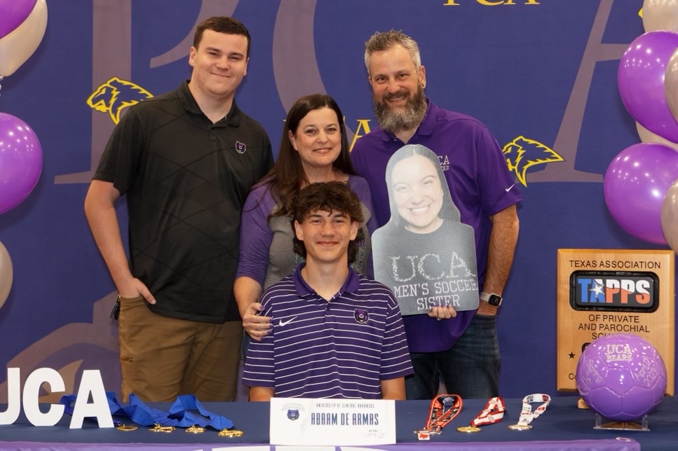 PCAAthletics's tweet photo. Congratulations to today’s signees! We are so proud of your accomplishments and will be cheering for you next year! https://t.co/Mb9otaSFya