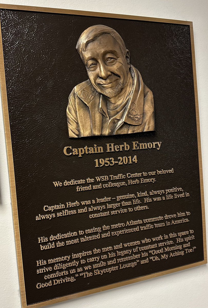 Closing out Atlanta's News & Talk with @MarkArum on 95-5 @wsbradio with an afternoon filled with some really good memories! #RememberingCaptainHerb