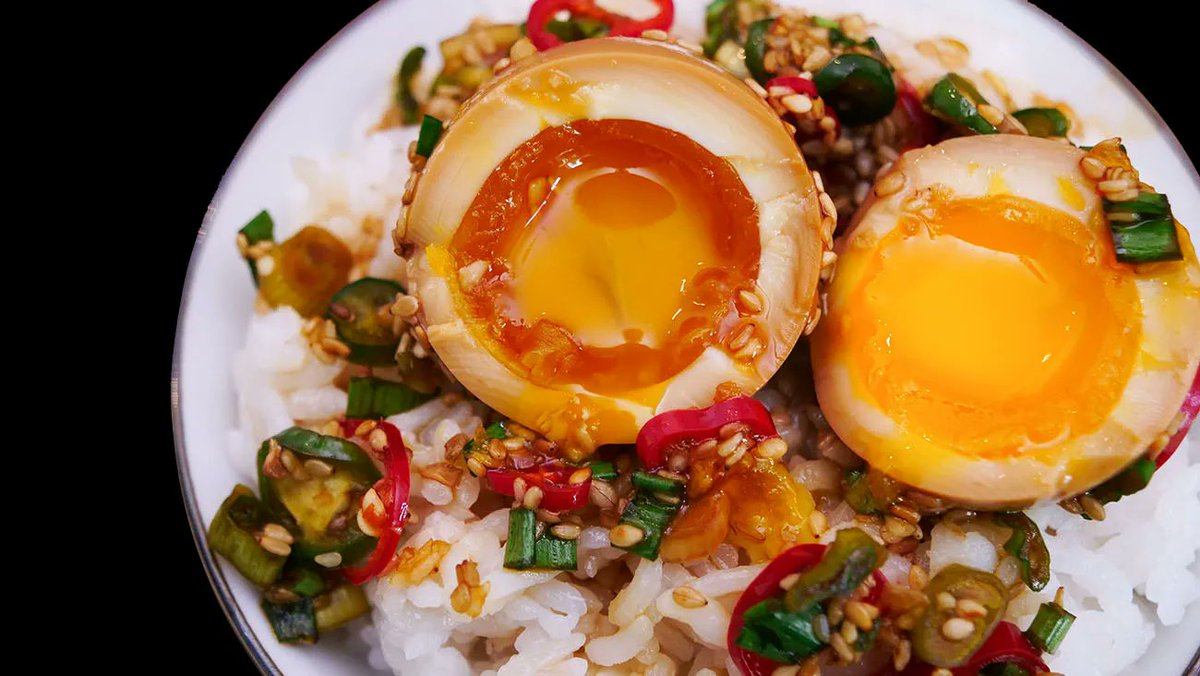 How To Make  Korean Marinated Eggs at Home
Korean marinated eggs, also known as 'gyeran-jjim' or 'steamed eggs,' are a popular Korean side dish
#KoreanMarinatedEggs #Eggs #Eggsrecipe #Koreanrecipe  #recipe #dinner #food #Foodies #FoodieBeauty #foodlover.