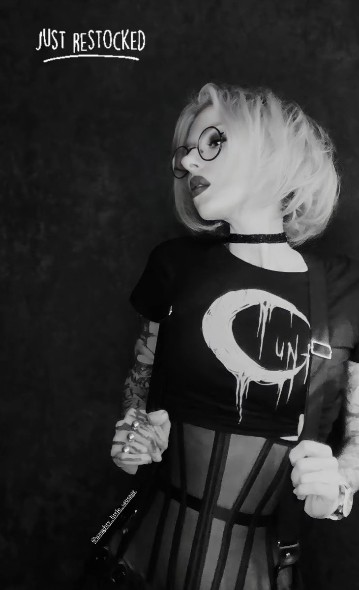 INK_Poisoning_'s tweet photo. Restocked 

Cunt crop tops 😈

https://t.co/DMmzcqcqKc https://t.co/qeEY7R3ZhD