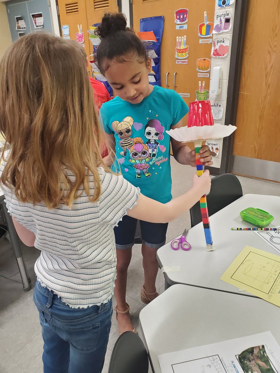 Today, we talked about the importance of nests and how they can protect birds from predators. The second graders were challenged to create a nest in a tree! Then, they used their knowledge of opinions to state why their design was the best for a peep! #OakFlatProud #BSSDProud