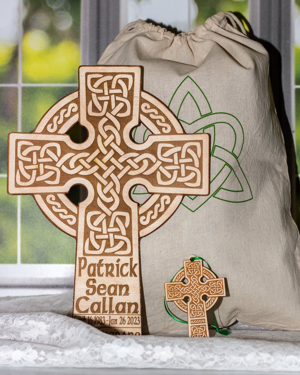 Thanks for the kind words! ★★★★★ 'It was exactly what I was looking for! Fast turn around. Would highly recommend. Thank you!' Lisa M. etsy.me/3MAYGmf #etsy #beige #baptism #brown #sympathygifts #irishcatholic #baptizedinchrist #foreverloved #celticknots #irish