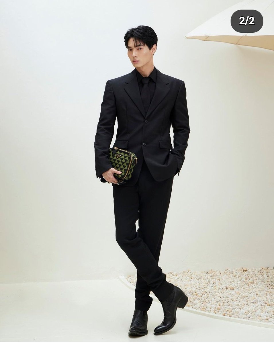 sweet2ram's tweet image. Win Metawin  a super Thai actor /singer/ model and Prada&apos;s global  brand  ambassador  🔥💚
@winmetawin #Winmetawin #gettyimage @GettyImages