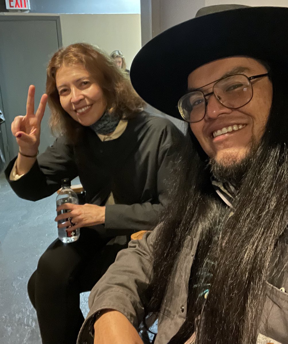 Loren_Anthony_'s tweet image. This lady is bad ass! Thank you @MariannaOlinger for being such a sweet soul, friend and support of community. #HowToBlowUpAPipeline