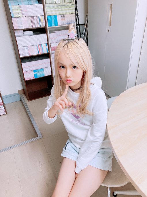 Twitterのコスプレ画像17