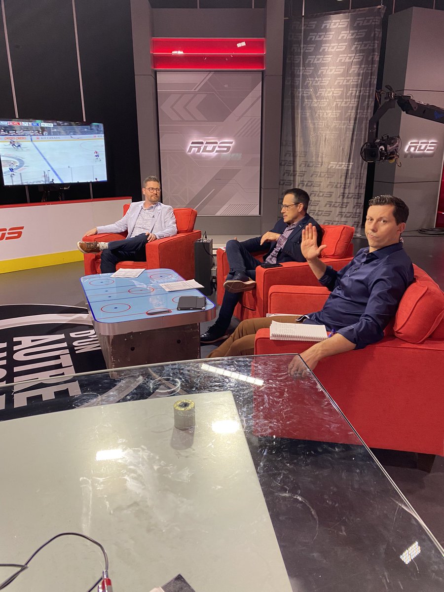 D'un autre angle (@dunautreangle) on Twitter photo C’est parti pour le dernier match de la saison! Nos experts sont prêts à répondre à vos questions…surtout <a href="/bruno_gervais27/">Bruno Gervais</a> ! 🤨 C’est parti pour le dernier match de la saison! Nos experts sont prêts à répondre à vos questions…surtout <a href="/bruno_gervais27/">Bruno Gervais</a> ! 🤨