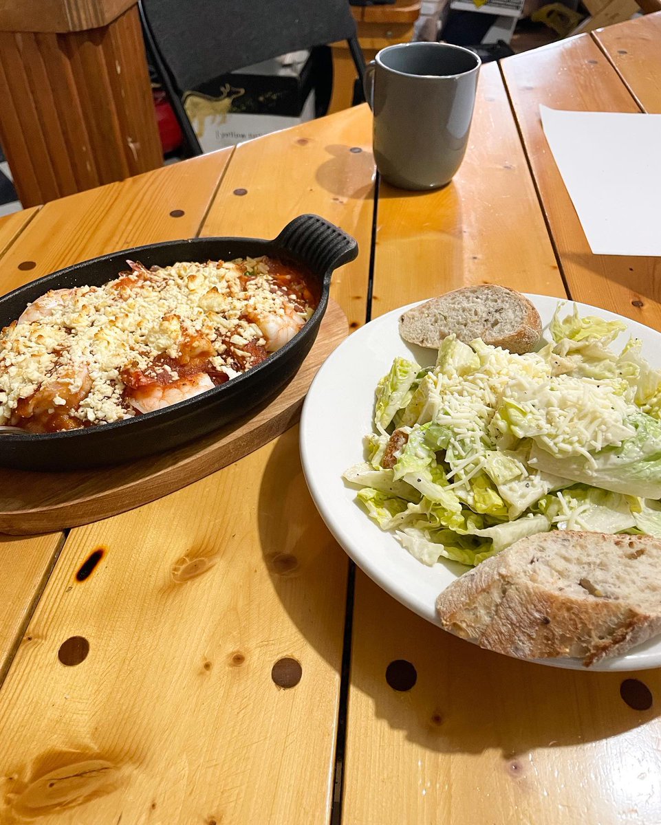 KermodeConsult's tweet photo. Overlooking #DawsonCity. We love when work sends us here.
Becca is making the rest of the team jealous with photos from the delicious food at the #DrunkenGoat Taverna. Especially their potatoes, or as she calls them- #Yukonโs gold ๐ท
#Yukongold #worklifebalance #northof60 https://t.co/9kiYFvr2EE