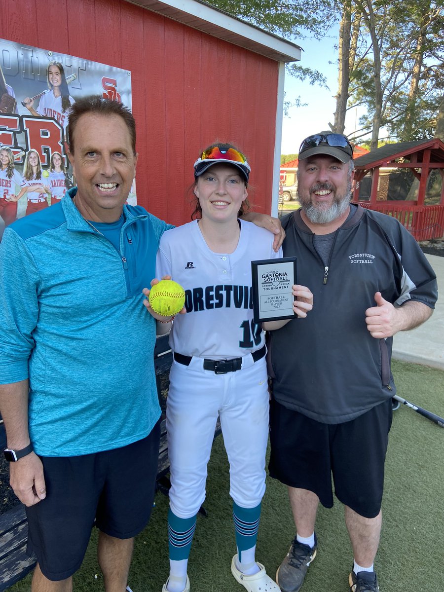 BlairRiley24's tweet photo. Spring break conference tournament this week. Big time thank you to my Coaches and Teammates for their continuous support. 8 for 10 in three games. 4 for 4 yesterday with a HOME RUN and a double. Still hitting from both sides of the plate. All tournament team! https://t.co/r3b37zRqrs