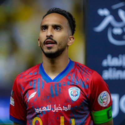 صالح العمري :

نونو سانتو نقل #الاتحاد نقلة نوعية في دورينا فنيًا وأيضا "انضباطيًا".