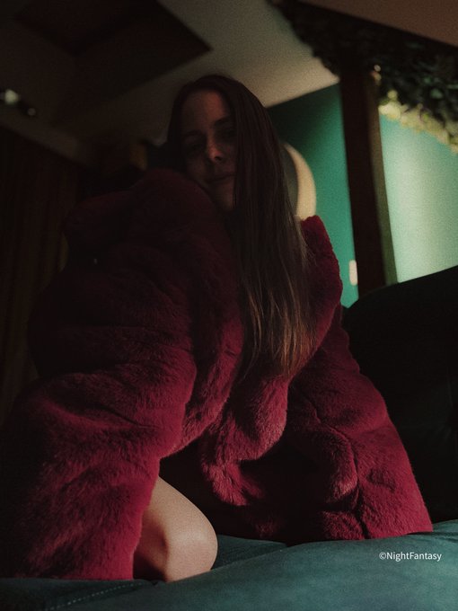 Do you like this fur? ❤️  💙join my vip of💙 #camgirlِ #nsfw #furfetish https://t.co/ZA9zCkbHaX<a href="/tag/camgirl%D9%90"class="tags">#camgirlِ</a><a href="/tag/nsfw"class="tags"><span>#nsfw</span></a><a href="/tag/furfetish"class="tags"><span>#furfetish</span></a>