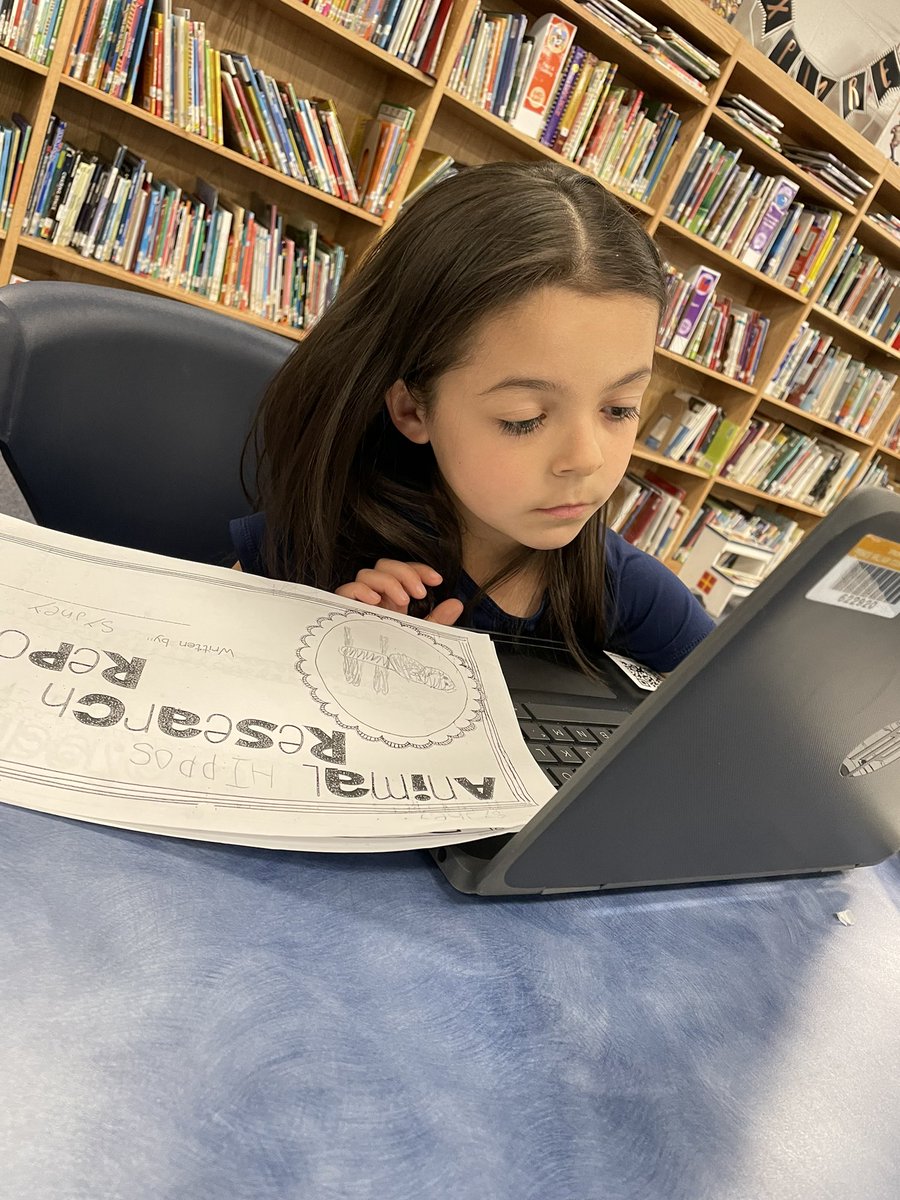 thefrogpond102's tweet photo. Our kindergarten cardinals continue to amaze us with their @BookCreatorApp skills! @MontysLibrary and I are so impressed! #LoveCollaborating @montclair_elem https://t.co/Zj0147TsKU