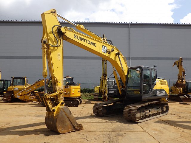 kenkikaitori's tweet photo. 成田パレードオークションまであと７日✨
中古建機の約７００台の売り切りオークション

#SH200
#PC200
#CAT320
#ZX200 https://t.co/3KmCUvurAN