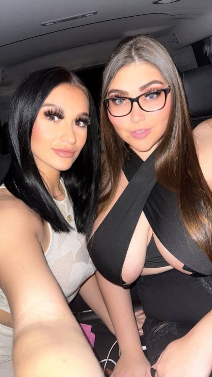 Secret Fit Sid on Twitter: "Would u buy us a drink if you saw us out? 😜"