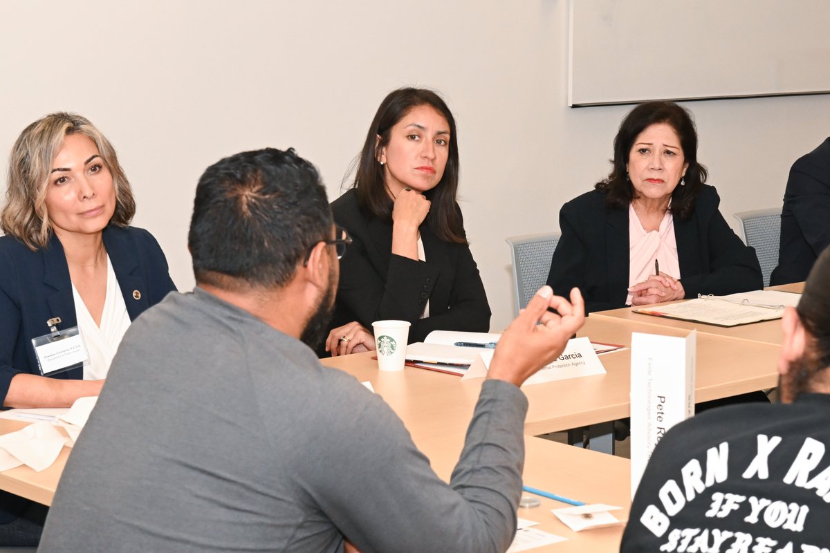HildaSolis's tweet photo. I am thankful to @calepasecretary Yana Garcia of the @CaliforniaEPA and @californiadtsc Director Dr. Meredith Williams for joining me today on a tour of the current Exide residential cleanup and participating in a roundtable discussion with community groups and residents. https://t.co/ZJlfdX7gc9