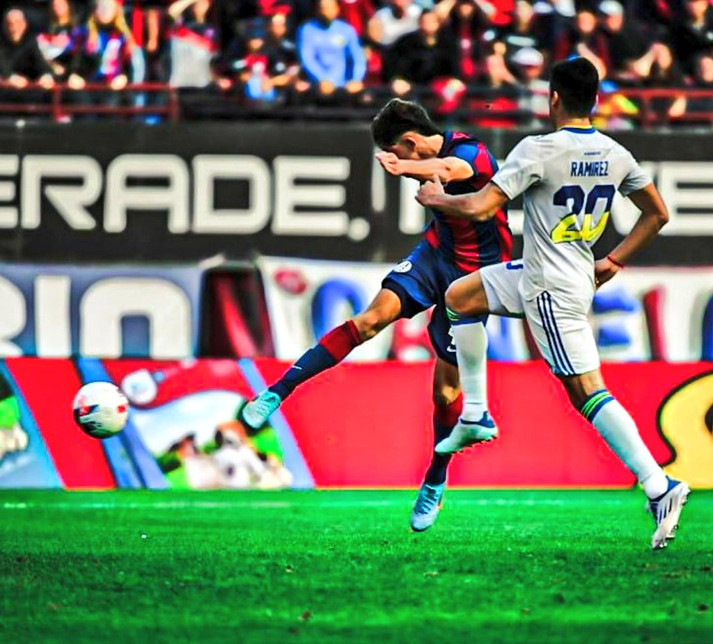 💎 Agustín Giay hasta su salida ante Boca:

➜ 1° en pases largos [2]
➜ 1° en faltas recibidas [5]
➜ 1° en pases en el último tercio [11]
➜ 2° en duelos terrestres ganados [7]
➜ 2° en gambetas completadas [2/2]
➜ 2° en recuperaciones [9]

19 años. 🔝