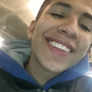 Javiercf95's tweet photo. #NuevaFotoDePerfil https://t.co/oSCN885Vtg