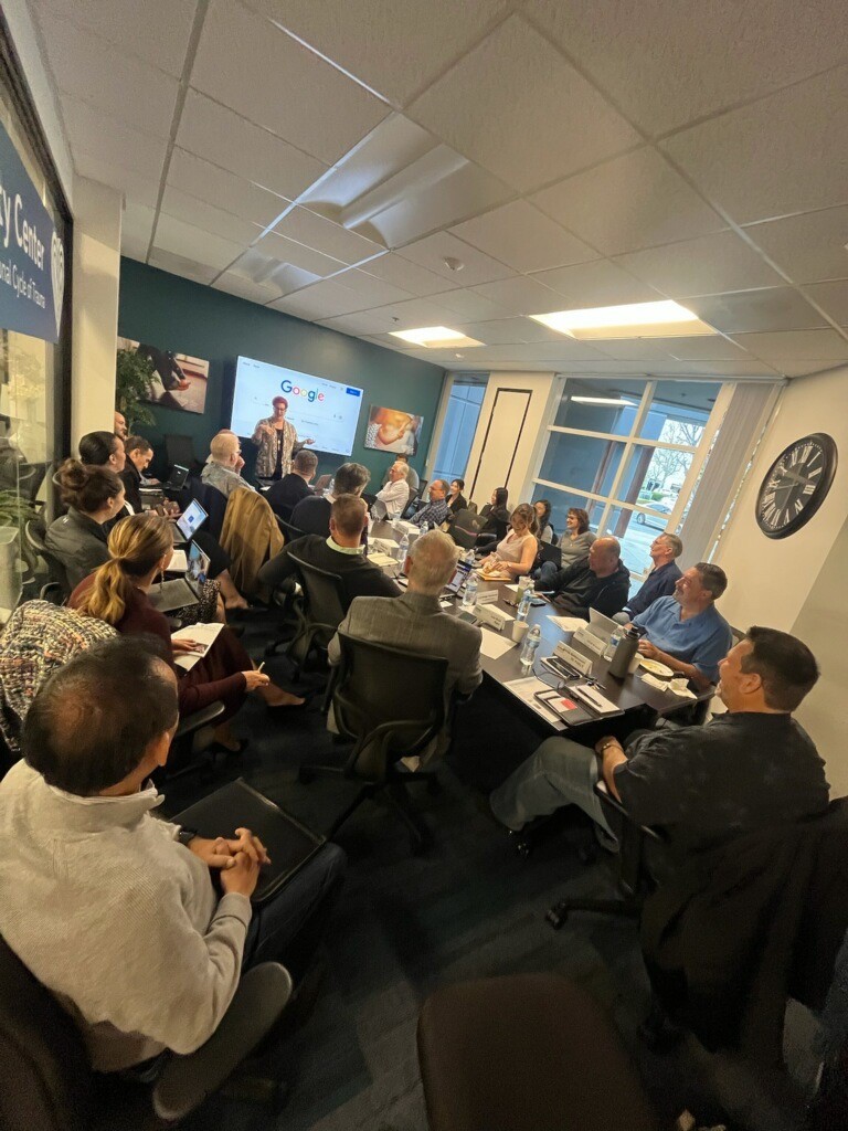 prioritycenter's tweet image. It’s standing-room-only at @theprioritycenter today! We welcome @vistage OC chapter. Vistage is the world’s largest executive coaching and peer advisory organization bringing together leaders to learn and grow. Thank You to OC Chair Tom Roddel for choosing The Priority Center!