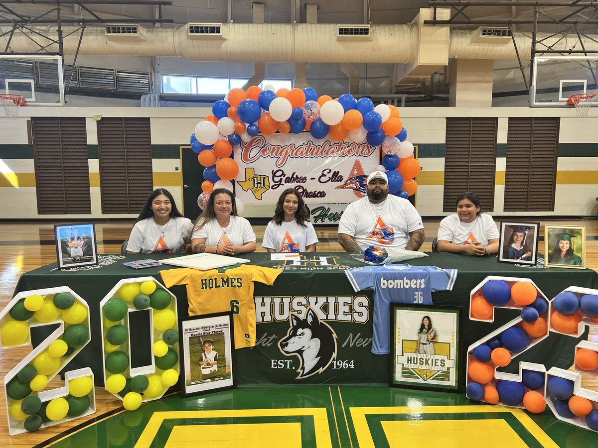Our team celebrated Gabree’s signing to Angelina College today. We are so proud of the athlete, student, and leader she’s grown to be! Good luck, Kid!