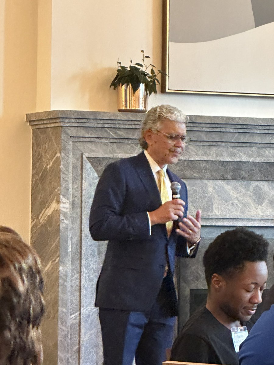 ProvostClabo tweet media