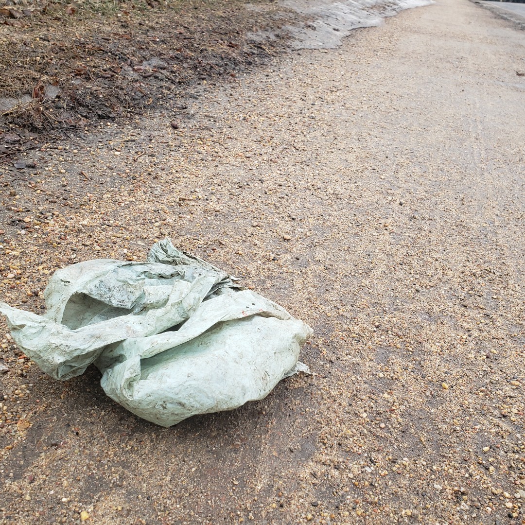 We're well into spring, where summer is on the horizon but fall and winter litter is showing up in our parks and on our sidewalks. These (largely plastic) items are a huge problem. Want to help? Visit edmonton.ca/LitterKit to pick up supplies and clean up your neighbourhood!