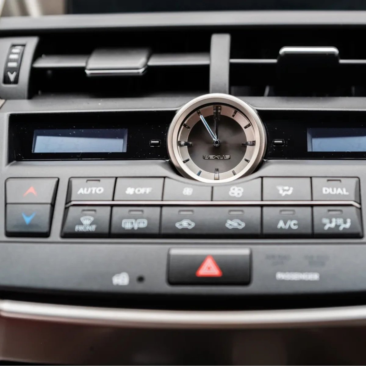 ssbestauto's tweet photo. To best find the car of your dreams, we could use some information from you. What are some features your next car must have? https://t.co/bB4Gya4f4w