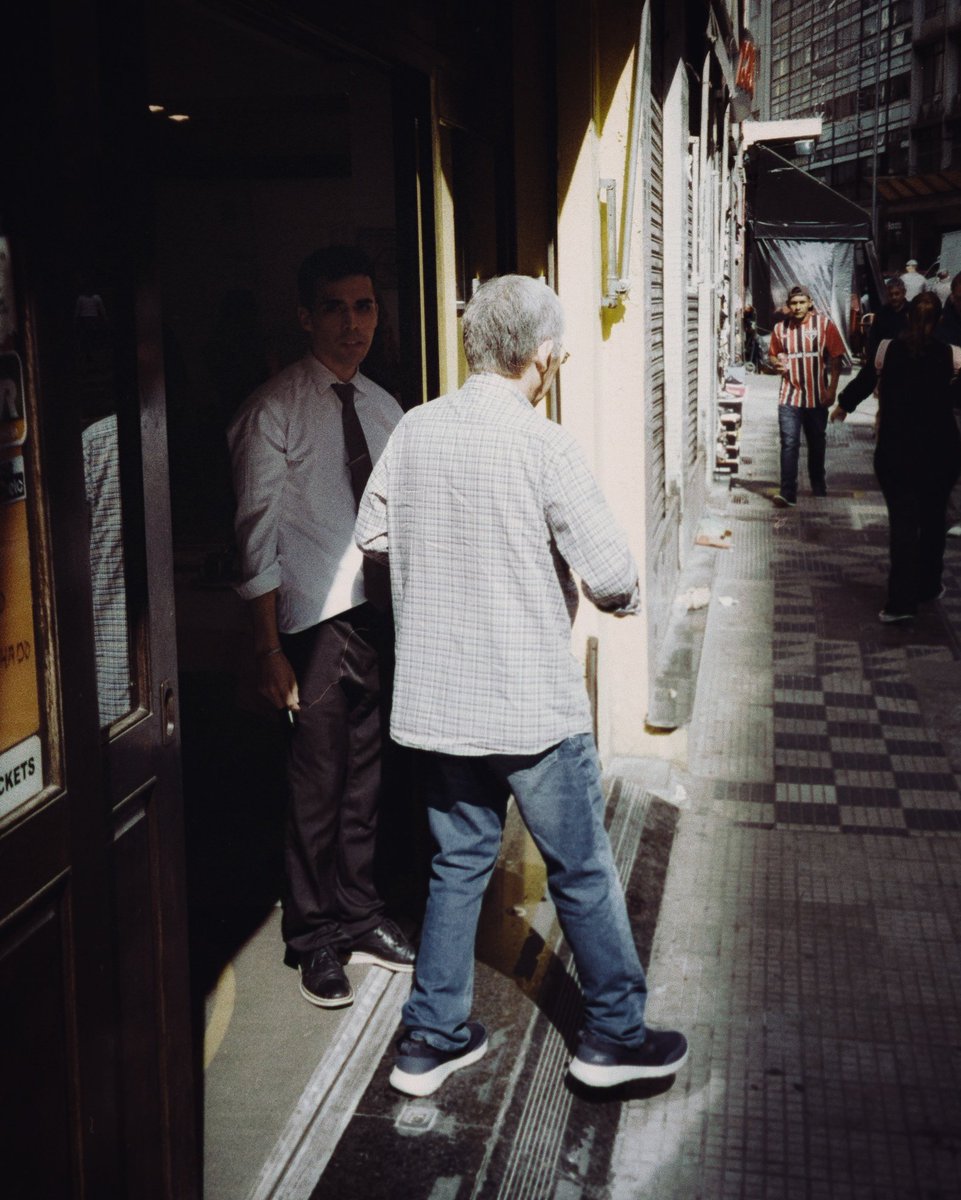 Going out

#streetphoto #streetphotographer #streetphotography #photography #photooftheday #PhotoOfTheWeek #fotododia #fotografia #KODAK #kodakgold