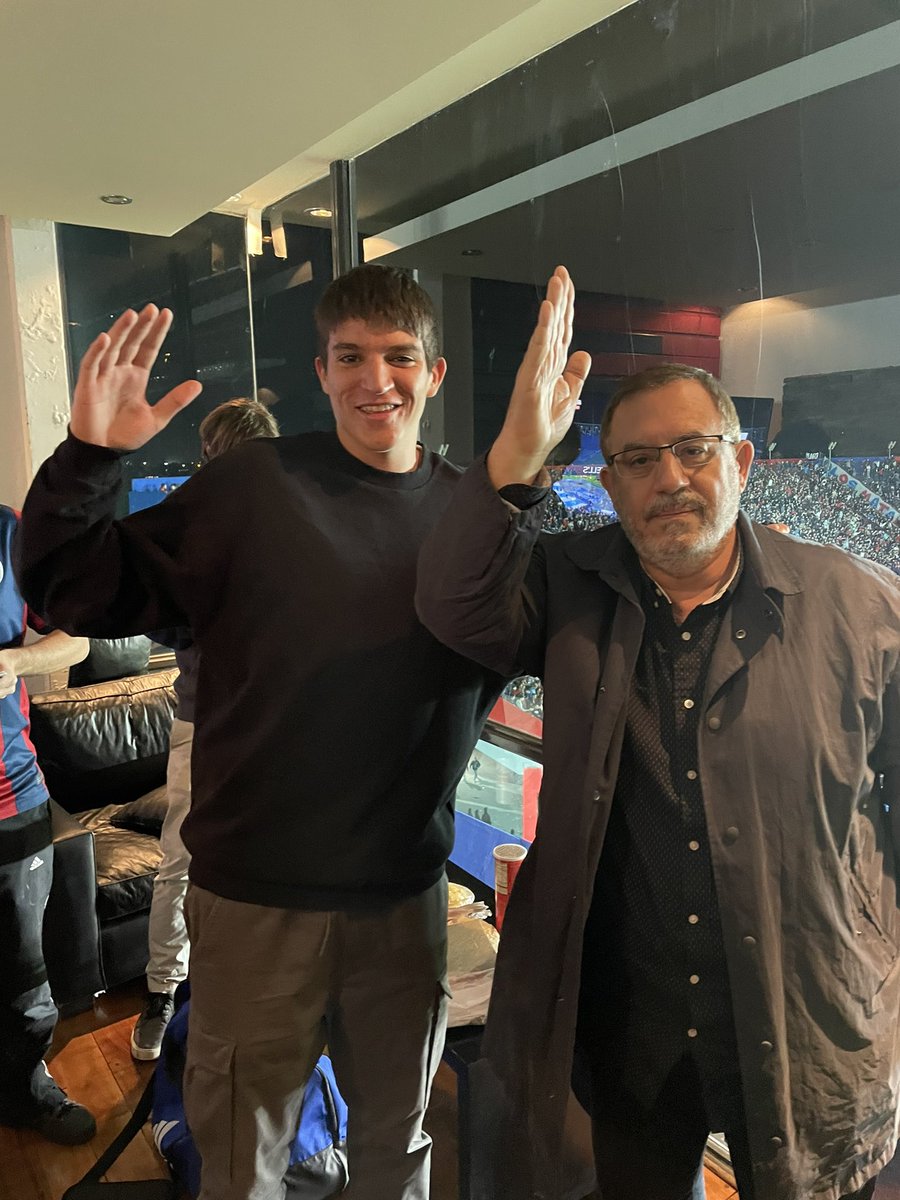 benicio (@beniciosporled1) on Twitter photo 