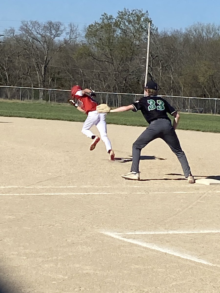 Bton244_BHS's tweet photo. Wildcat baseball chalk up a win over the Prairie View Buffaloes. 18-15. https://t.co/nxgJ4MBTLN