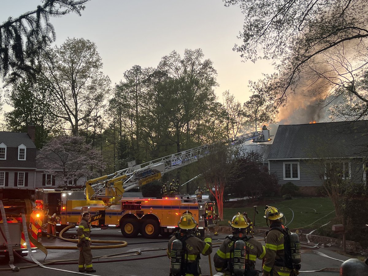 Chesterfield Fire and Emergency Medical Services tweet media