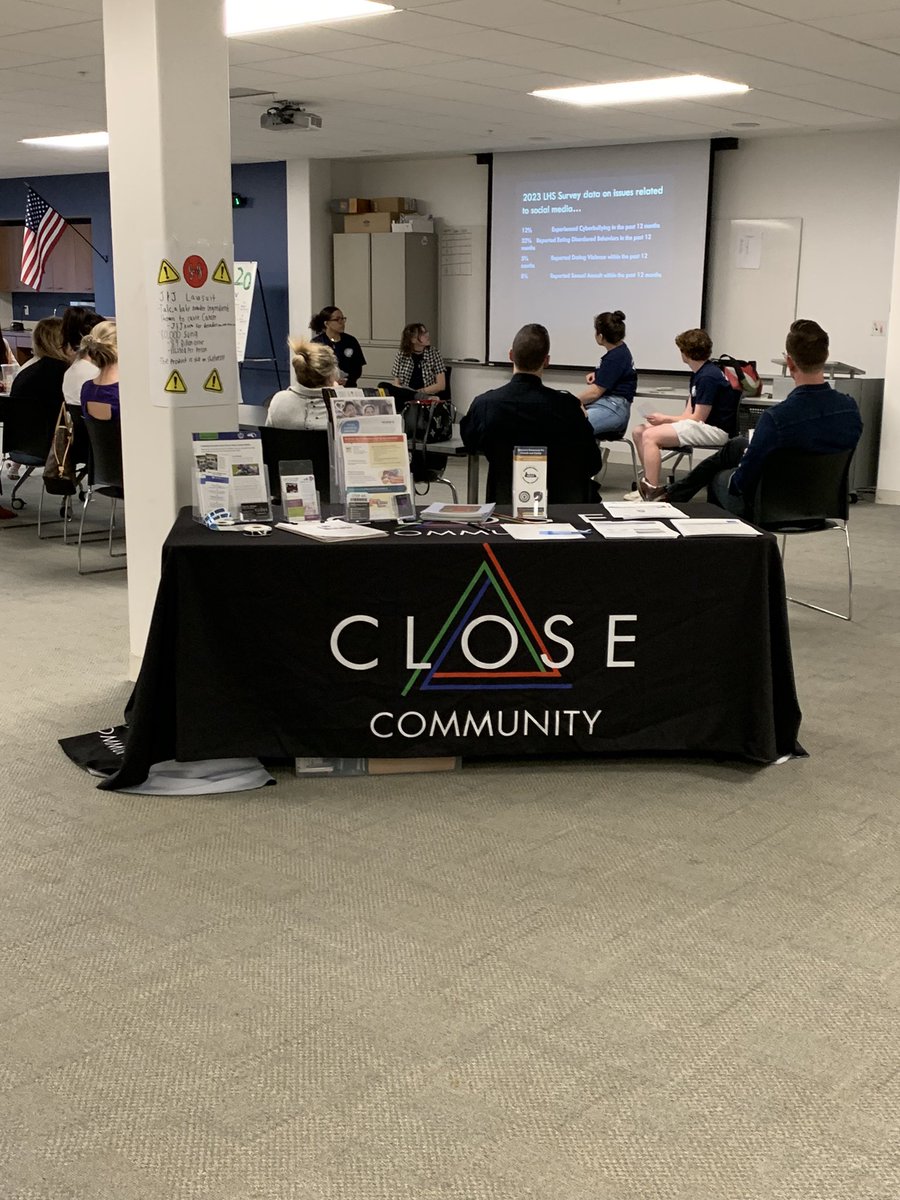 LPD_MA's tweet photo. Tonight, Lt. Jurkowski joined members of CLOSE and the Hampden County District Attorney’s Youth Advisory Board to discuss safe and risky uses of Social Media. https://t.co/hZFfTbvPK4