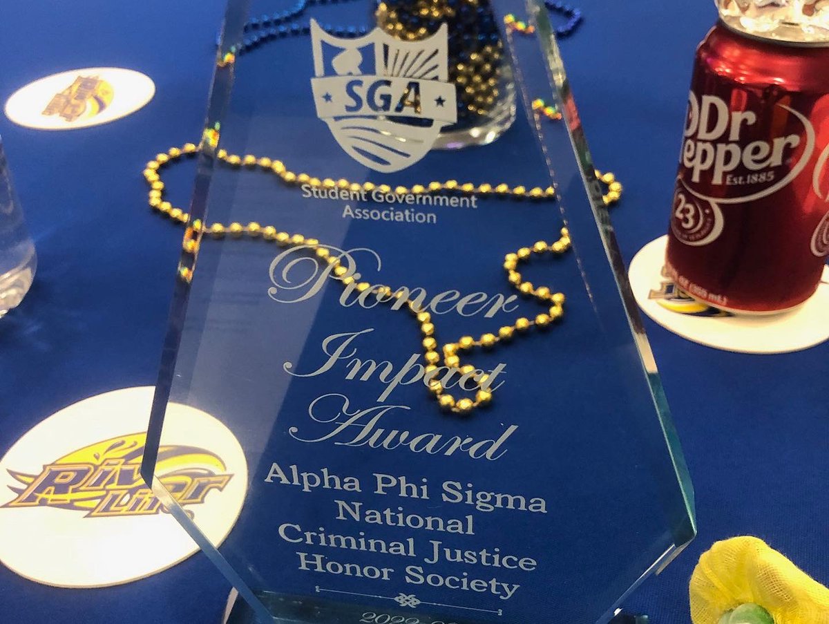 IRSC_Alpha's tweet photo. Student Engagement and Leadership
(SEAL) Awards Celebration 2023. APS received the Pioneer Impact Award 🏆 &amp; CJ Club the Rising Star 🥇. This would not have been possible without all of our members. As always, thank you for being a part of APS/CJ Club 👏🎉🎈 https://t.co/e7I6RpEFLW