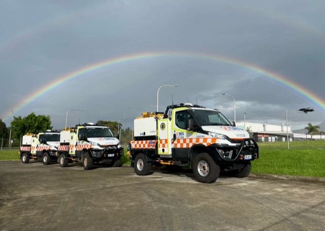 NSWSES's tweet photo. While a pot of gold at the end of a #rainbow may be a myth, the presence of #NSWSES Cell on Wheels Trucks is a real treasure for communities in times of need. 🌈☀️ 

#NSWSESCoW #CoW #CellOnWheels #CommunicationsHub #AustraliawideCoverage #VehicleLoadingCrane #OffRoad #NSWSESFleet https://t.co/KKkjDYEUWx
