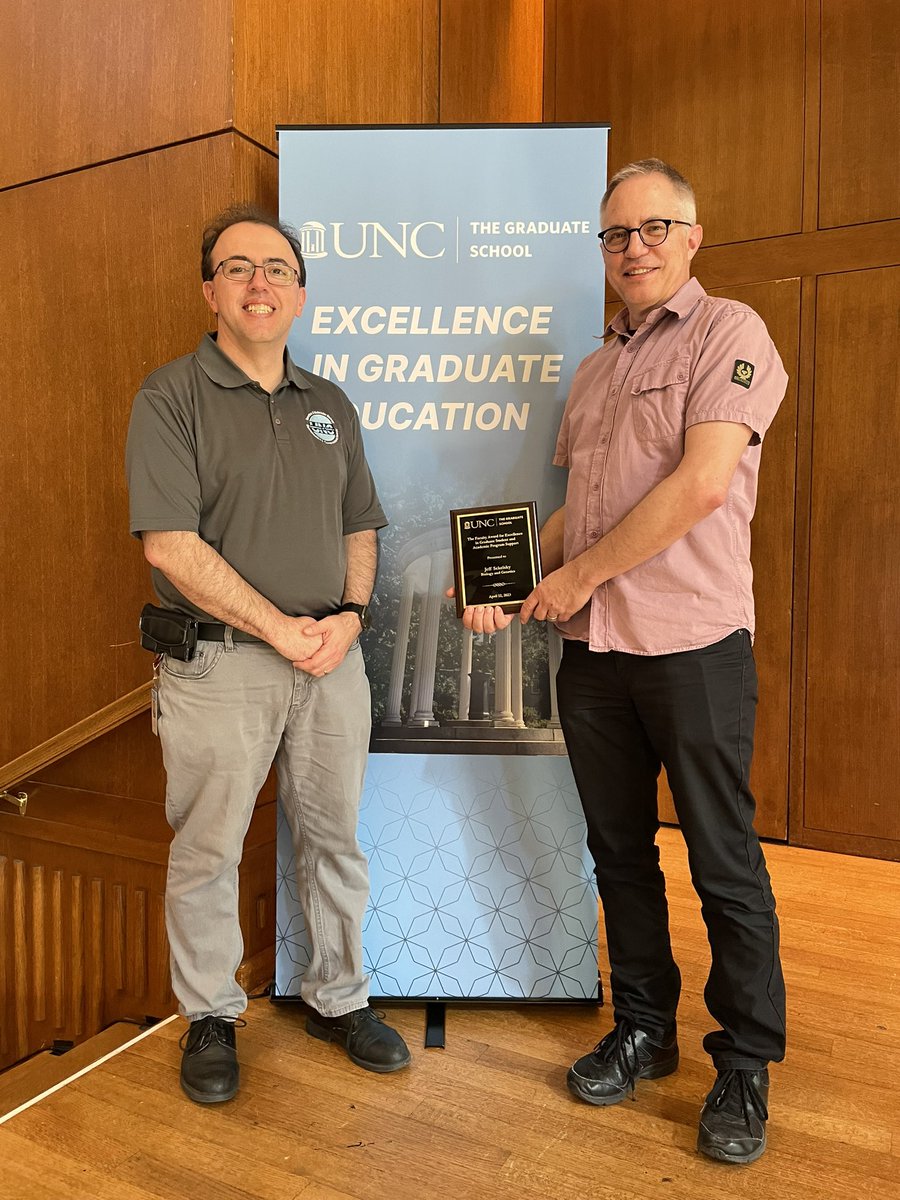 Bob Duronio (@duronio_bob) on Twitter photo Great to see my friend and long time colleague <a href="/mei_newt/">Jeff Sekelsky</a> receive the 2023 Faculty Award for Excellence in Graduate Student and Academic Program Support for directing UNC’s <a href="/UNC_GMB/">UNC Genetics PhD</a> PhD program! (With the support of the awesome John Cornett pictured with him of course!) Great to see my friend and long time colleague <a href="/mei_newt/">Jeff Sekelsky</a> receive the 2023 Faculty Award for Excellence in Graduate Student and Academic Program Support for directing UNC’s <a href="/UNC_GMB/">UNC Genetics PhD</a> PhD program! (With the support of the awesome John Cornett pictured with him of course!)