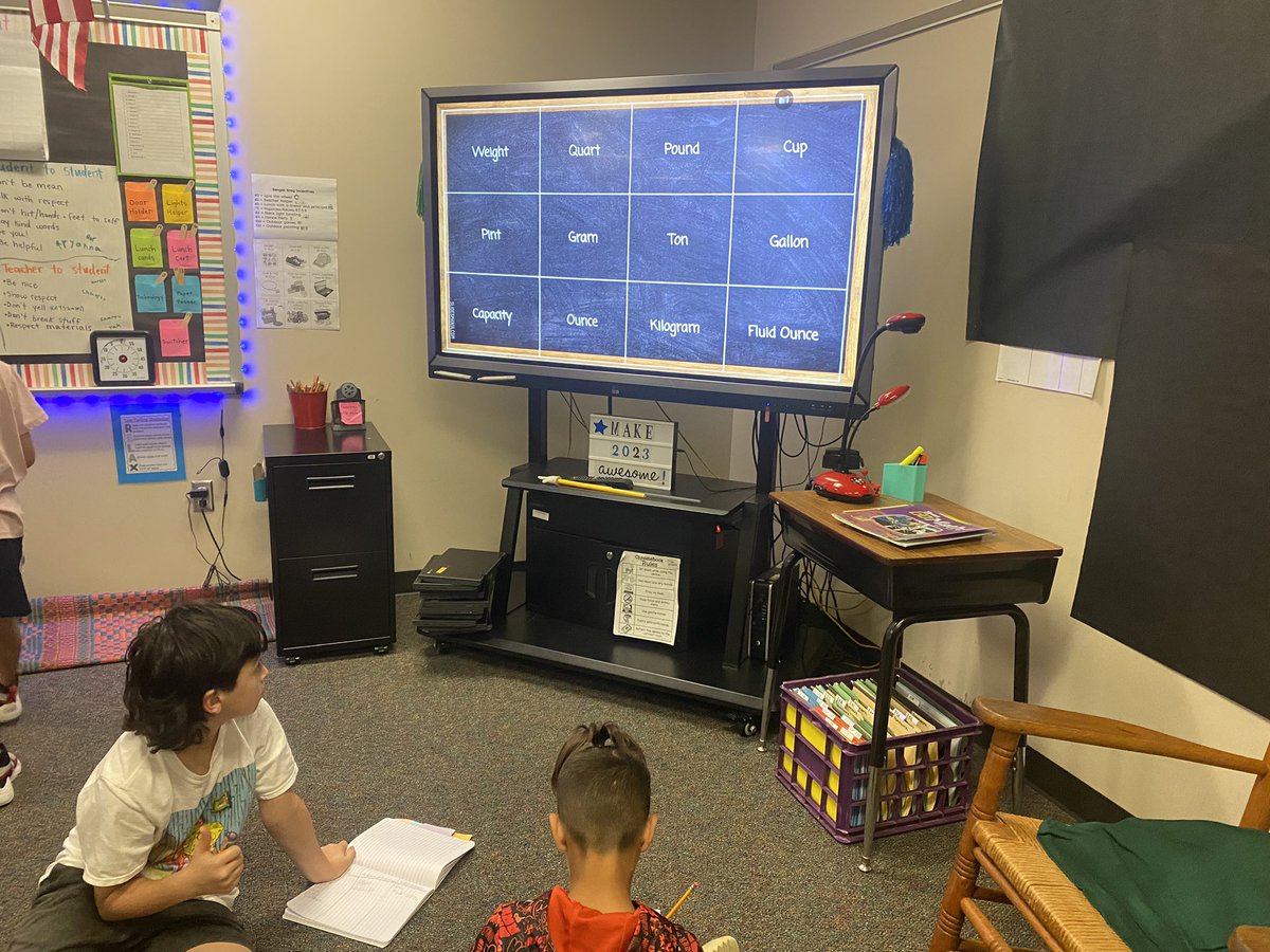 Mrs_Granier's tweet image. Loved using this strategy to introduce our Measurement vocabulary! What words are friends, acquaintances or strangers? @BernshausenKISD #KleinMath @KleinISD