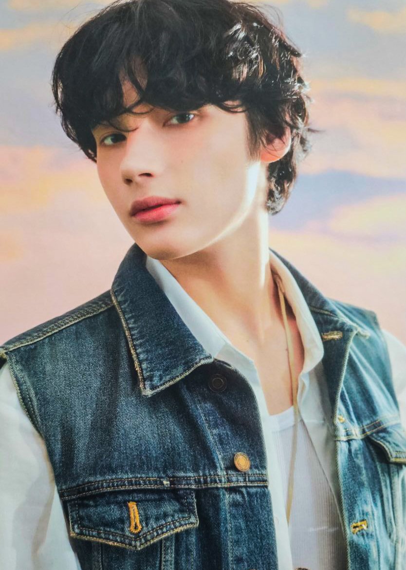 you can't spell gorgeous without us ✨